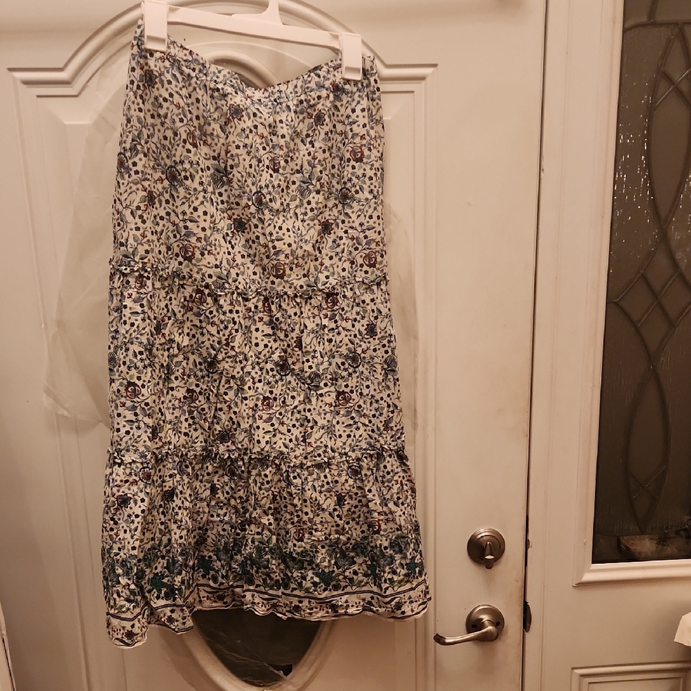 Max Studio Blue and White Floral Midi Skirt